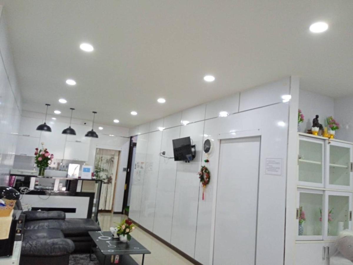 Nk Guesthouse 1 Bangkok Esterno foto