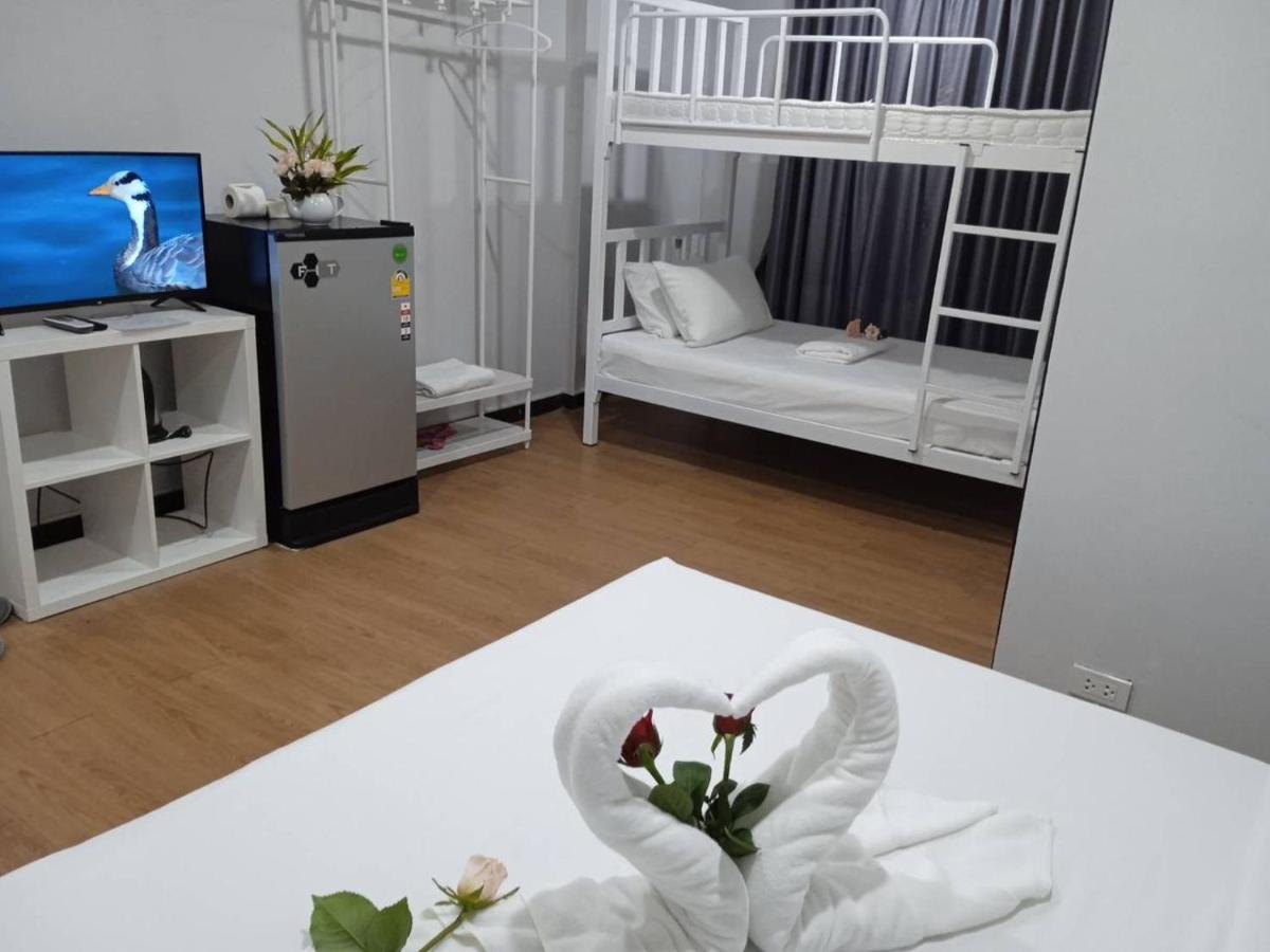 Nk Guesthouse 1 Bangkok Esterno foto